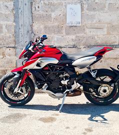 MV AGUSTA RIVALE 800