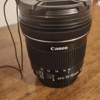 Obiettivo Canon EF - S 10-18 F4.5-5.6 IS STM