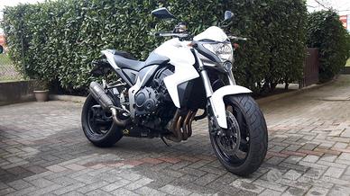 Honda cb 1000 r