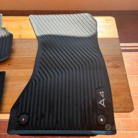 tappeti in gomma con logo  Audi A4 originali