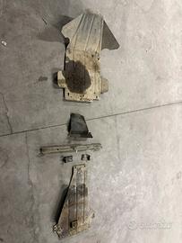 Piastra protezione motore e riduttore Lada Niva