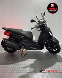 Piaggio Beverly 400 deep black