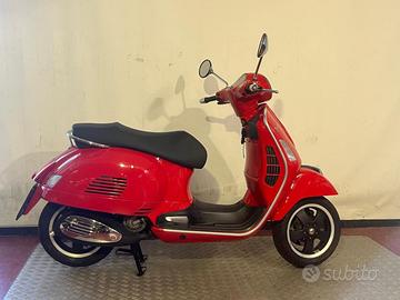 VESPA GTS 300 Super