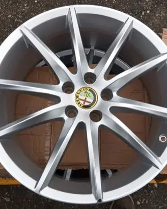 Cerchi in lega originali ALFA STELVIO 19 pollici