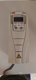 ABB ACH550-01-054A-4 – Inverter 22 kW trifase HVAC