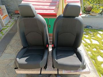 Sedili e interni Seat Leon FR pelle/tessuto sport