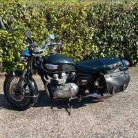 Triumph Bonneville - 2005