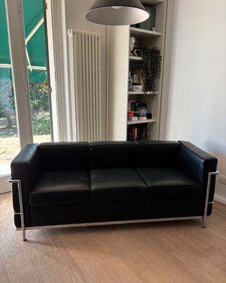 Divano LC2 Le Corbusier 3 Posti Replica Alta Qual.