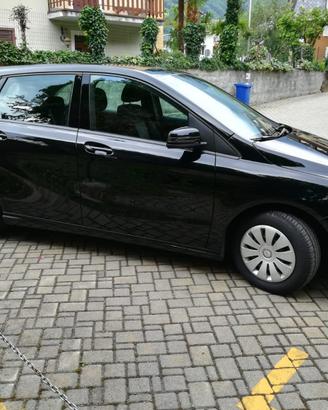 MERCEDES B class