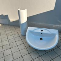 Lavabo con colonna IDEAL STANDARD