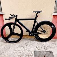 Bici da corsa scatto fisso