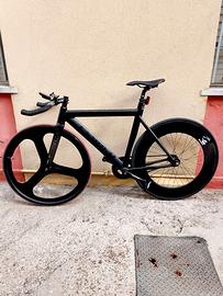 Bici da corsa scatto fisso