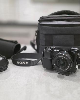 Sony Alpha 6000 + 16-50 OSS – Kit fotografico