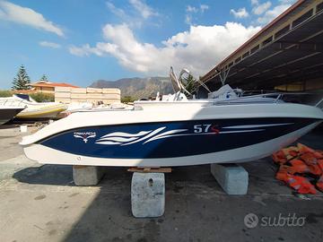 Barca Trimarchi 57S con YAMAHA 40 cavalli