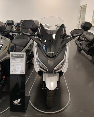Honda Forza 350