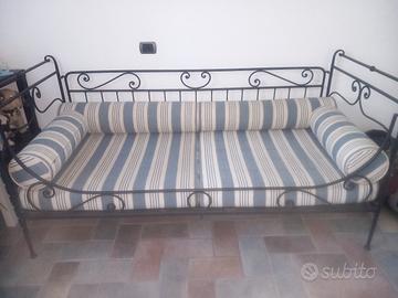 Divano letto 