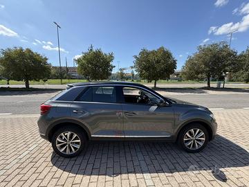 🚗 VOLKSWAGEN T-ROC 1.0 TSI 110 CV STYLE