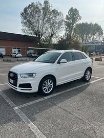 Audi Q3 S line Business