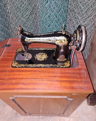antica macchina da cucire singer  1920