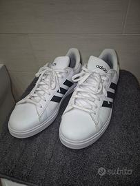 Scarpe Adidas Grand Court 2.0 taglia 43 e mezzo.