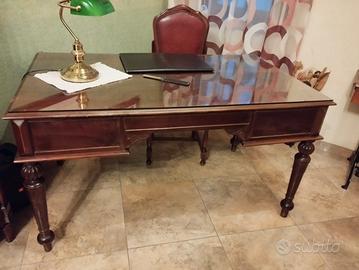 Scrivania d’epoca Luigi XVI