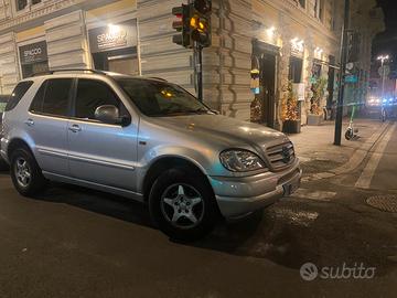 Mercedes ml 230 GPL   ASI