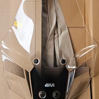Parabrezza GIVI tracer 900