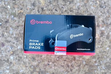 Pastiglie Freno BREMBO P 61 066  - Compatibili C3