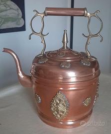 Antico Bollitore decorativo in rame