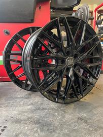 Cerchioni MSW 19 pollici nero lucido per volvo