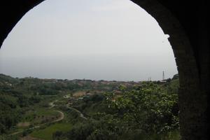 Rudere panoramico con terreno