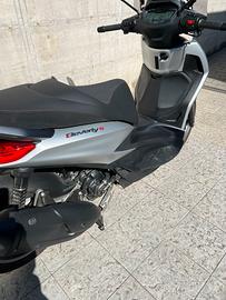 Scuter Piaggio beverly 300 del 2022