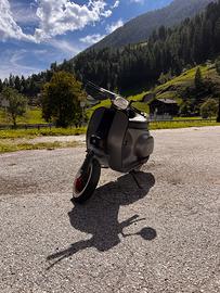 Piaggio Vespa 50 Special (V5B3)