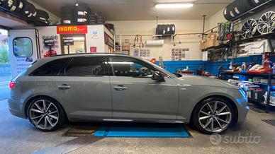 AUDI A4 5ª serie - Sport Edition S-line