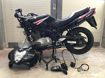 Gs 500 f ricambi suzuki gs 500 f 2005 km 11.549