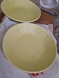 bicchieri, posate e altro