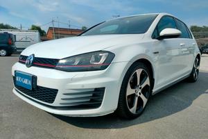 Volkswagen Golf GTI Performance 2.0 TSI 5p. dsg