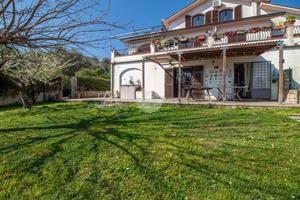 3 LOCALI A IMPERIA
