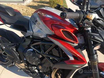 MV BRUTALE 800RR