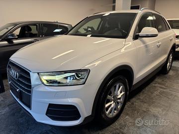 Audi Q3 2.0 TDI 120 CV 24 M. GARANZIA