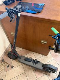 monopattino xiaomi