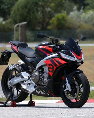 Aprilia TUONO 660 FACTORY Dicembre 2023