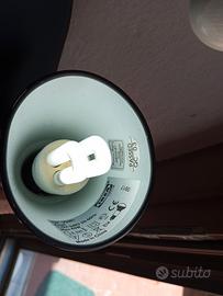 Lampada IKEA da parete, con interruttore e lampada