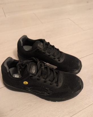 scarpe per il lavoro