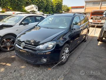VOLKSWAGEN GOLF VARIANT 2010
