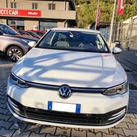 VOLKSWAGEN Golf 1.5 TGI DSG Style