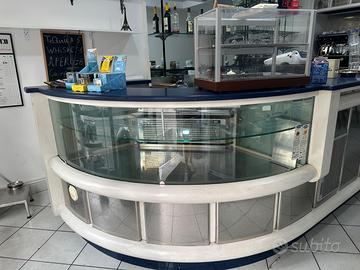 2400€ Banco frigo refrigerato curvo per bar – vetr