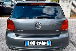 VOLKSWAGEN POLO 1.6 TDI - 5 PORTE - NEOPATENTATI