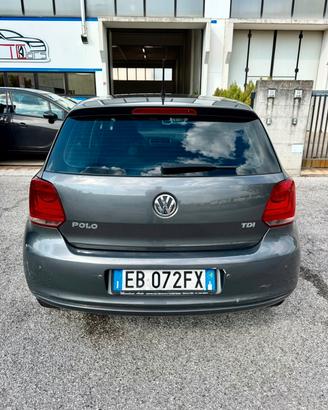 VOLKSWAGEN POLO 1.6 TDI - 5 PORTE - NEOPATENTATI