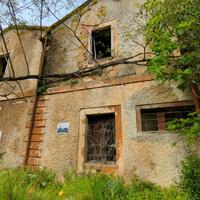 Struttura indipendente da ristrutturare